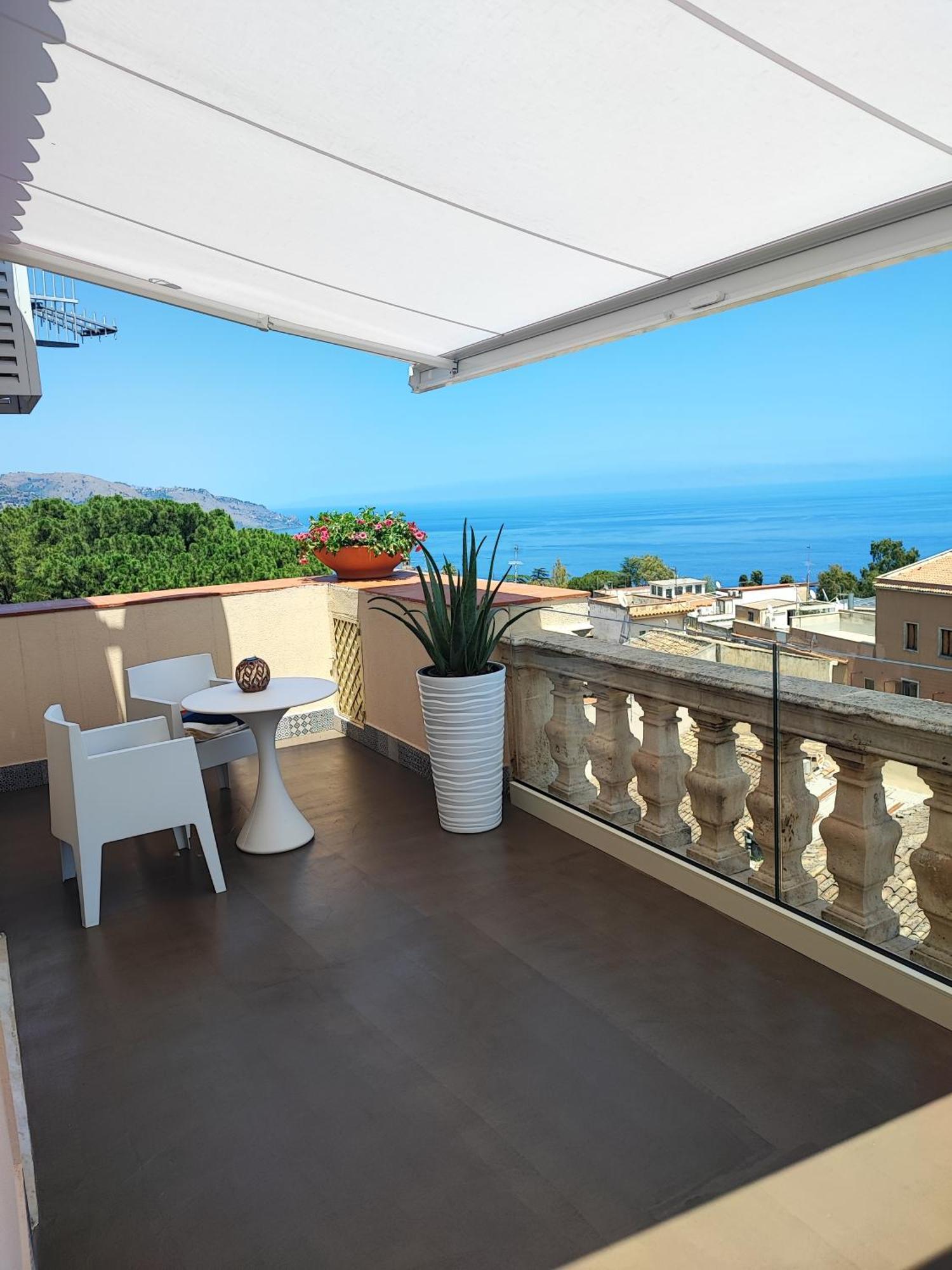 La Terrazza Di Porta Messina 호텔 타오르미나 외부 사진